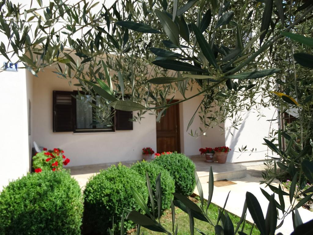 פורץ Apartment Sopta חדר תמונה