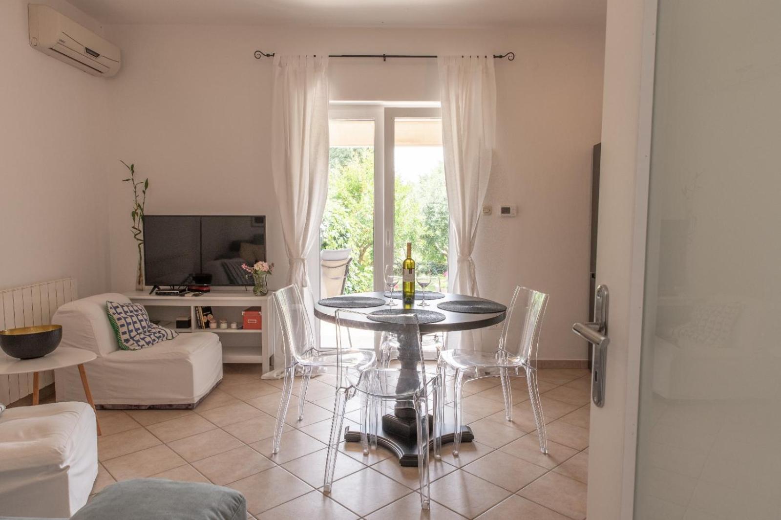 פורץ Apartment Sopta מראה חיצוני תמונה